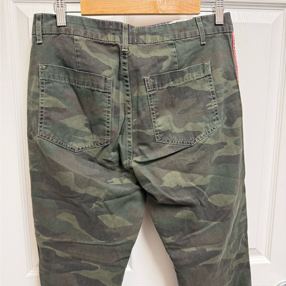Sundry Camo Ankle Pants - Picture 9 of 12